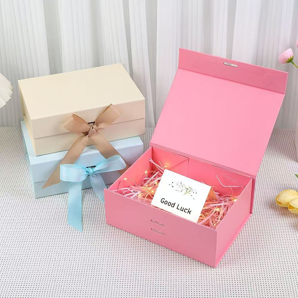 Collapsible Gift Box / Foldable Gift Box